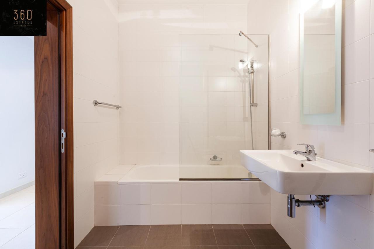 Pender Lux Complex - 3Br Unit With Private Parking By 360 Estates Apartment St. Julian's Exterior foto